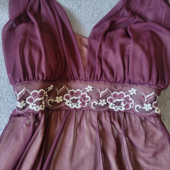 vintage city triangle burgundy/marron dress - Picture 2 of 4